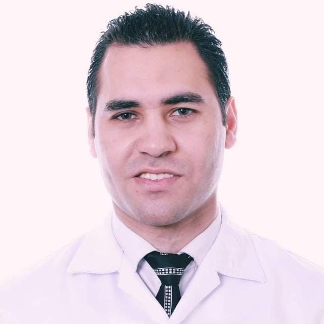 استاذ دكتور محمد انور 